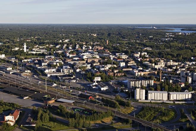 Seinäjoki vetää väkeä, mutta Etelä-Pohjanmaan maakunta on näivettynyt jo pitkän aikaa. Ellei väestökatoa saada pysäytettyä, tyhjenee maakunta.