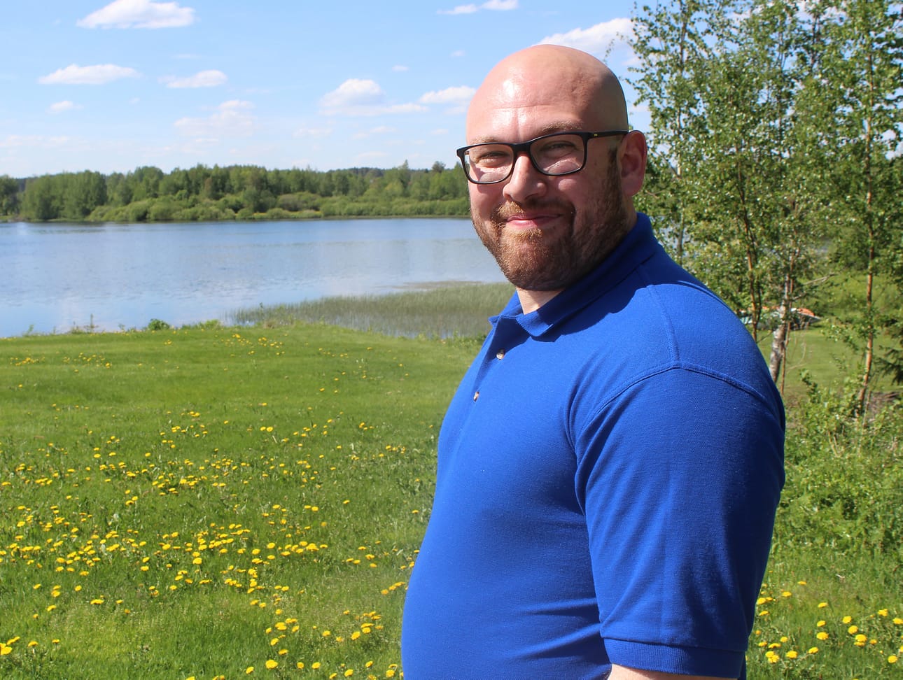 Turussa syntynyt 34-vuotias Ali Abdalla viihtyy Kuortaneella, minne hän muutti kolme vuotta sitten. Hänet valittiin valtuustoon vuoden takaisissa kuntavaaleissa.