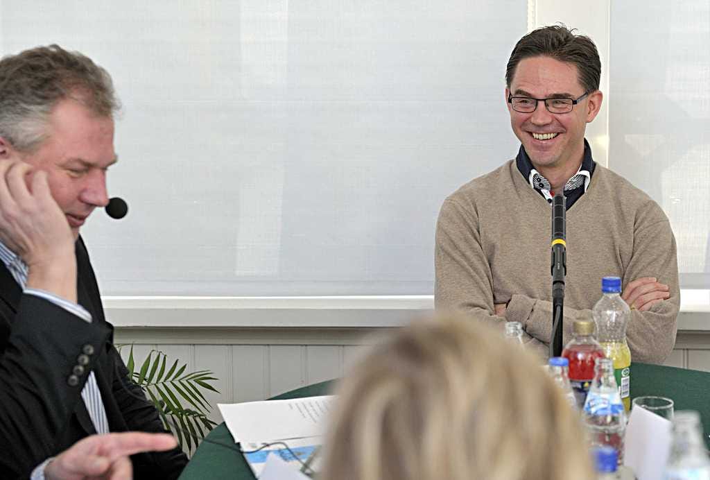Kalevan TNS-Gallupilla teettämästä kyselystä selviää, että vajaat puolet eli 47 prosenttia kansalaisista on tyytyväisiä pääministeri Jyrki Kataisen (kok.) toimintaan.