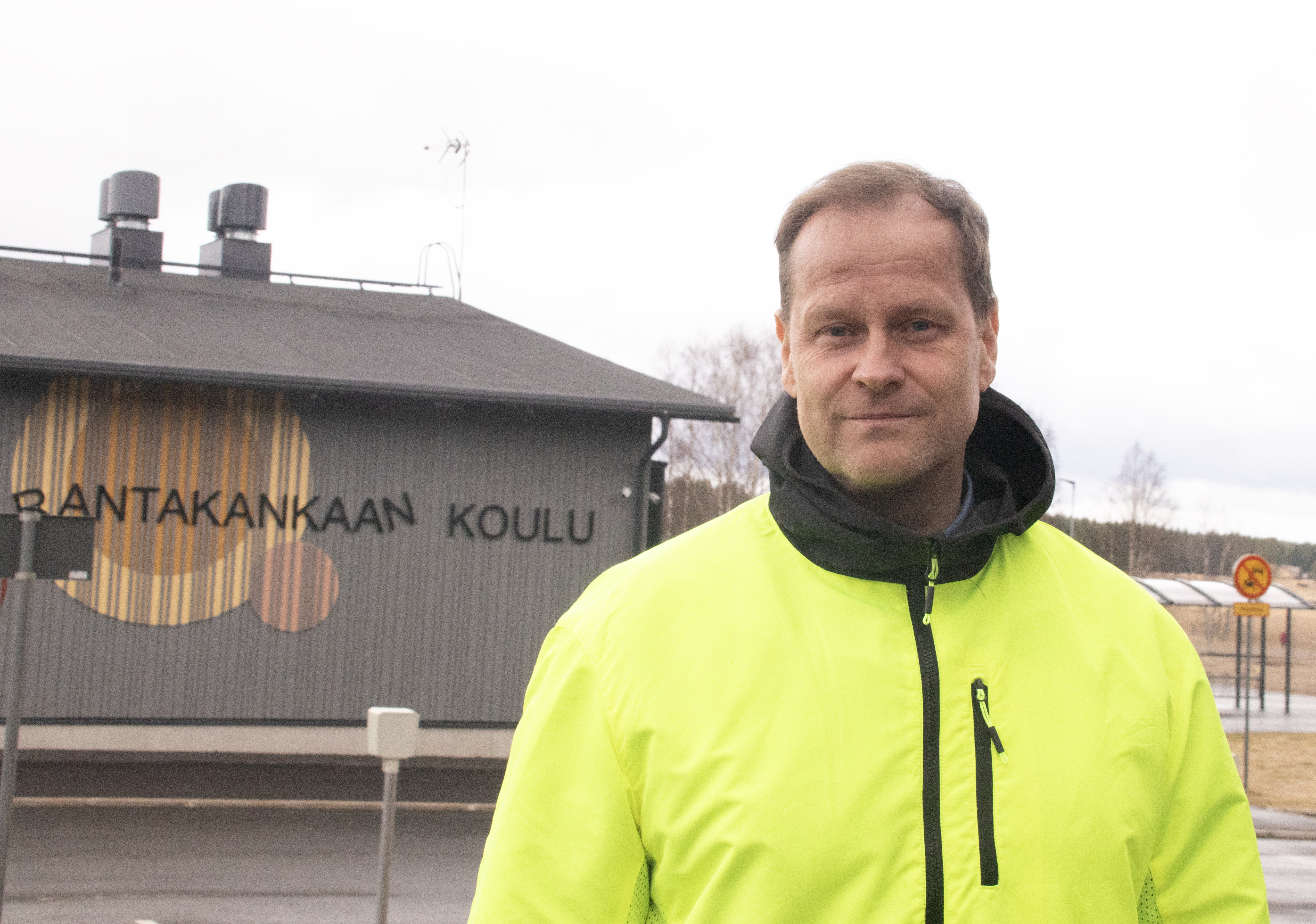 Siikalatvan kunnan talous kestää päätetyt investoinnit – Pekka Iivarilla täyttyi ensimmäinen vuosi Siikalatvan johdossa