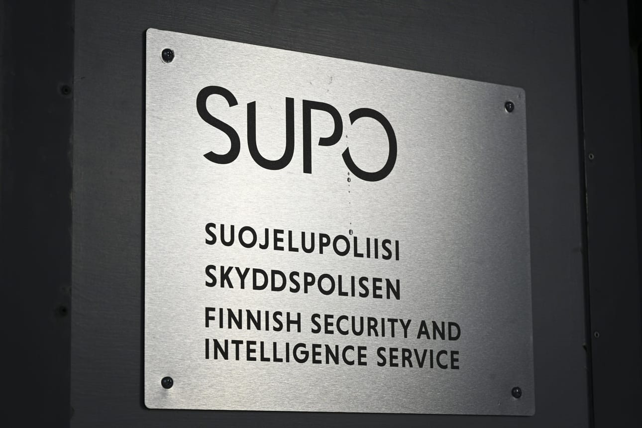 Kyse on samasta tutkinnasta, johon liittyen supo hyllytti huhtikuussa vastatiedusteluosaston päällikön Pertti Haaksluodon. LEHTIKUVA / Emmi Korhonen