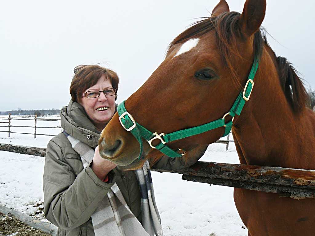 Perussuomalaisten Oulun piirin uutena puheenjohtajana aloittaa ensi vuonna muhoslainen kunnanvaltuutettu Paula Juka.