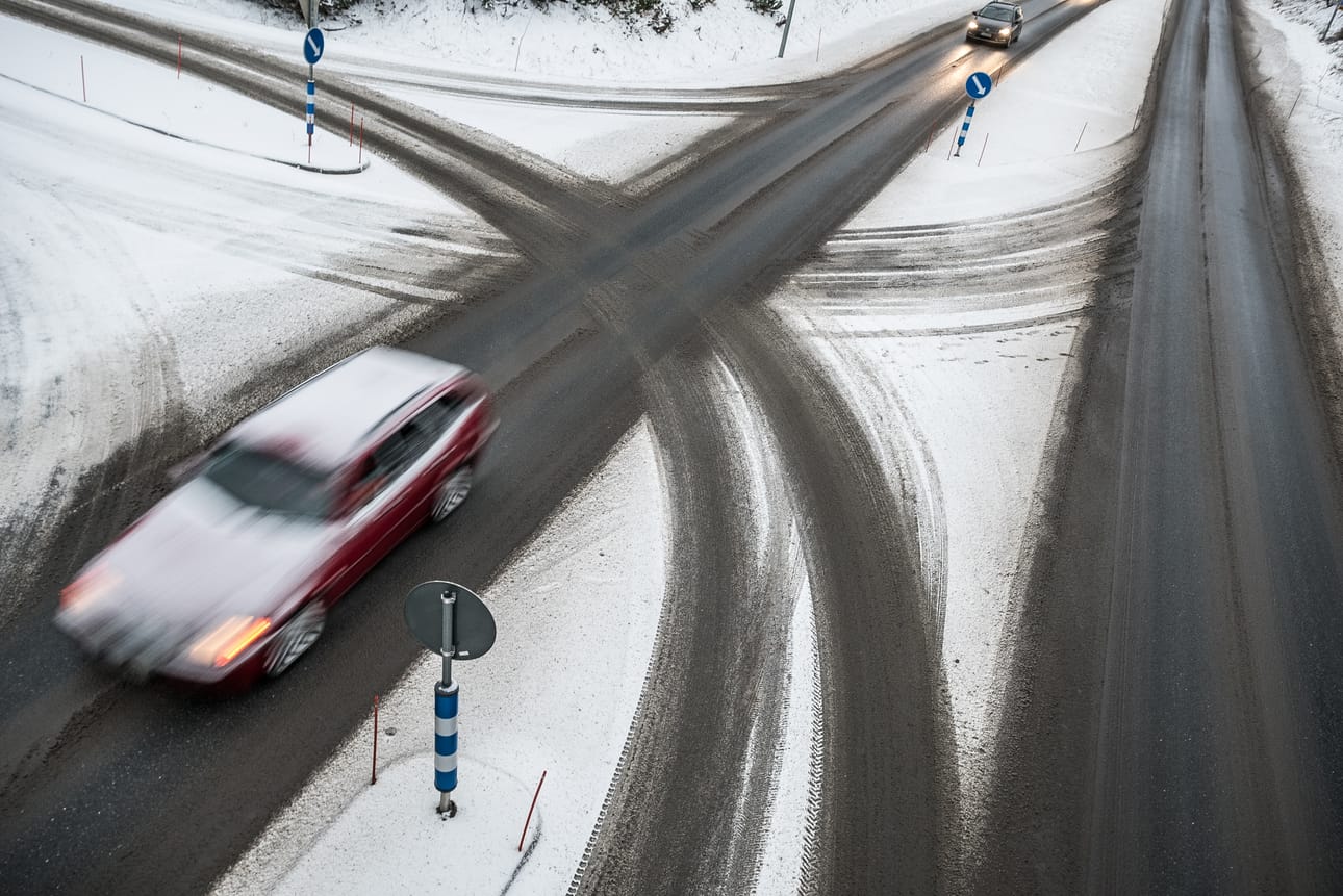 Liikenteessä on kuollut hieman enemmän kuin edellisvuonna, mutta loukkaantuneiden määrä on laskenut.