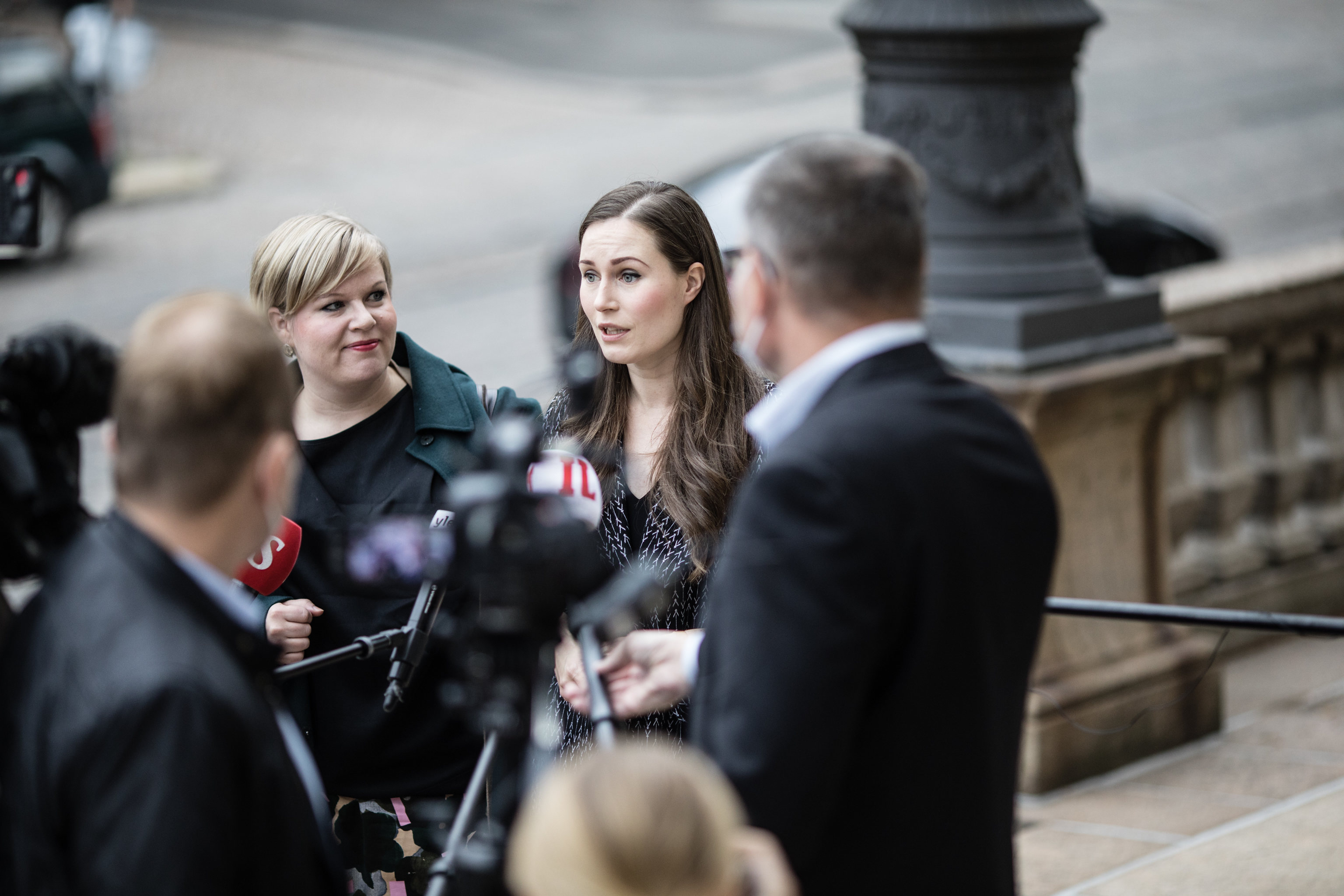 Työllisyyspallo kimposi hallitukselle