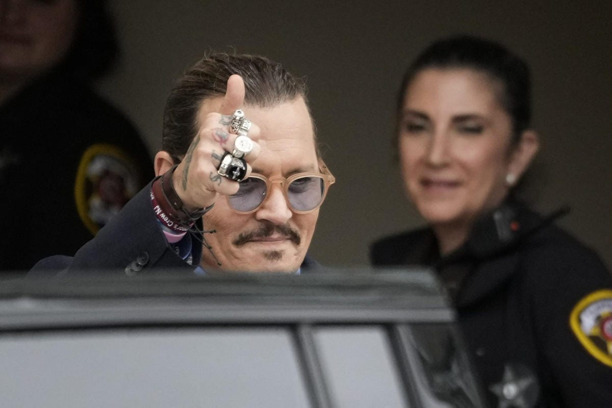 Näyttelijä Johnny Deppin ja hänen ex-vaimonsa Amber Heardin oikeuskiistaa on seurattu julkisuudessa tarkkaan. LEHTIKUVA/AFP