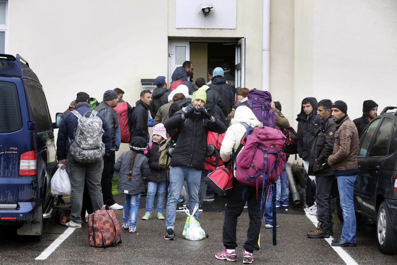 Suomeen tuli viime vuonna liki 32 500 turvapaikanhakijaa, mikä on liki kymmenenkertainen määrä verrattuna edeltävään vuoteen.