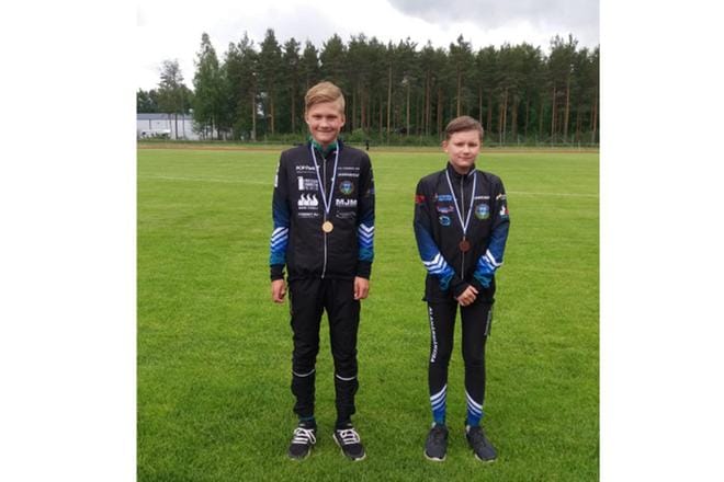 Juho Huhtaluhta ja Ville ikola. KUVA: SARI HUHTALUHTA