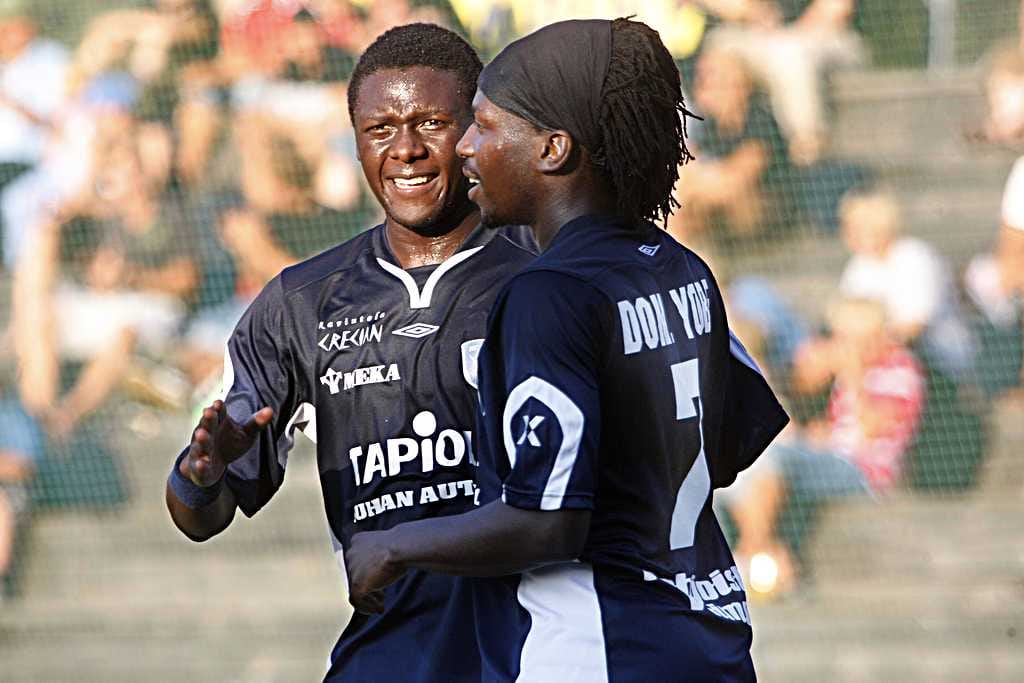 Dominic Yobe (oik.) pelasi ottelussa täydet 90 minuuttia AC Oulun keskikentällä. Donewell Yobe vaihdetiin kentältä ensimmäisen jakson jälkeen tilanteessa 4-0.