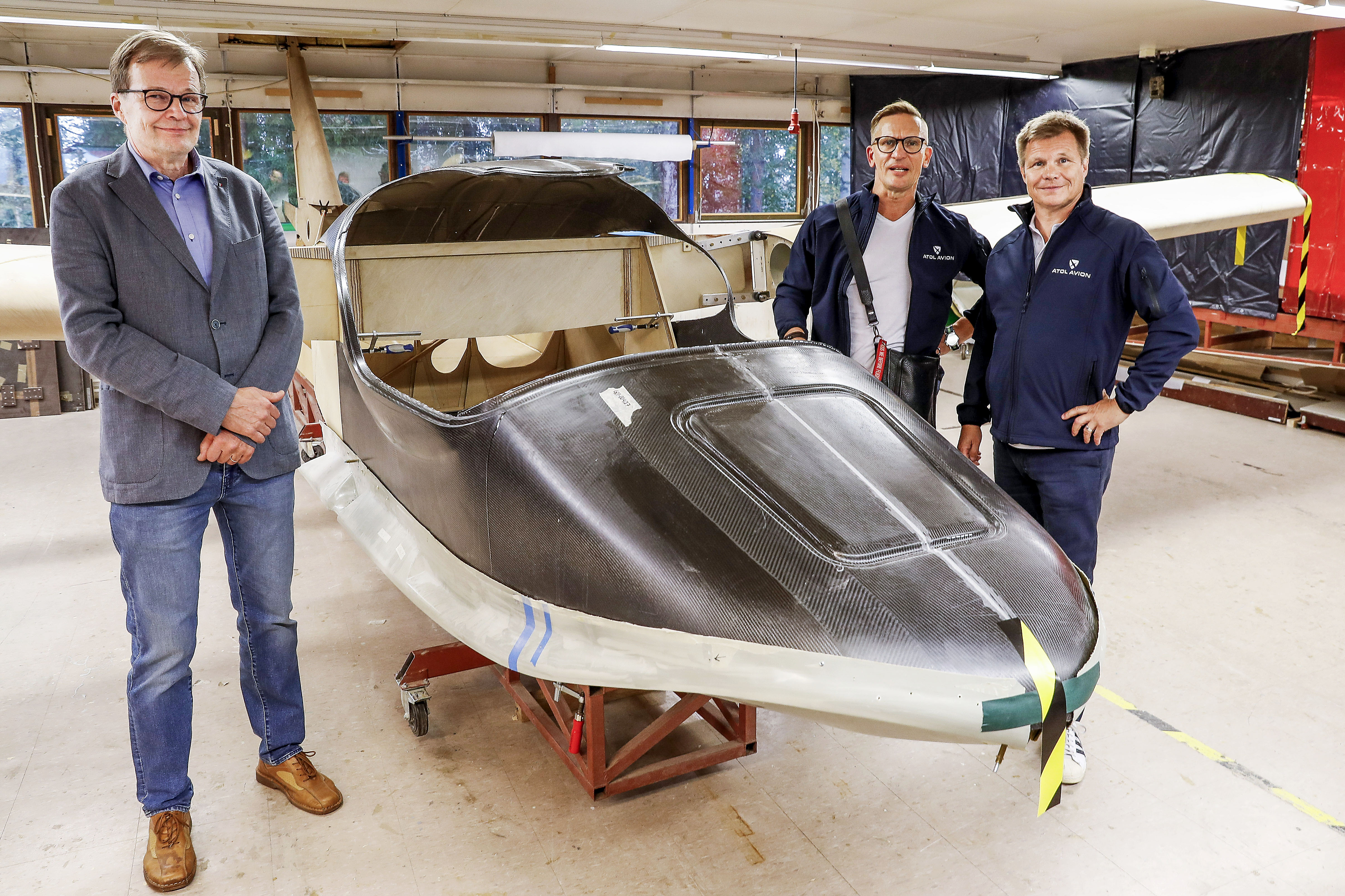 Mika Salo sai 50-vuotislahjaksi lentäjäkurssin ja odottaa nyt, että Rovaniemellä tehdään hänelle lentokone