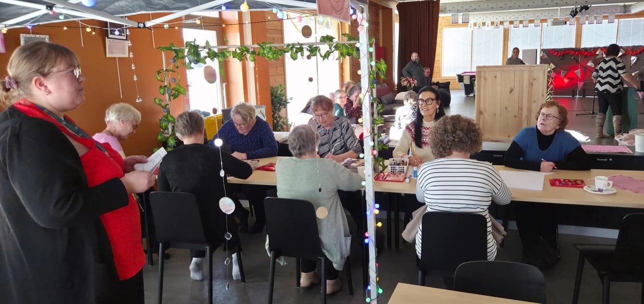Pudasjärvellä naistenpäivän tilaisuuksissa toteutui hienosti yhteisöllisyys ja sosiaalinen kanssakäyminen, kirjoittaa Sointu Veivo.