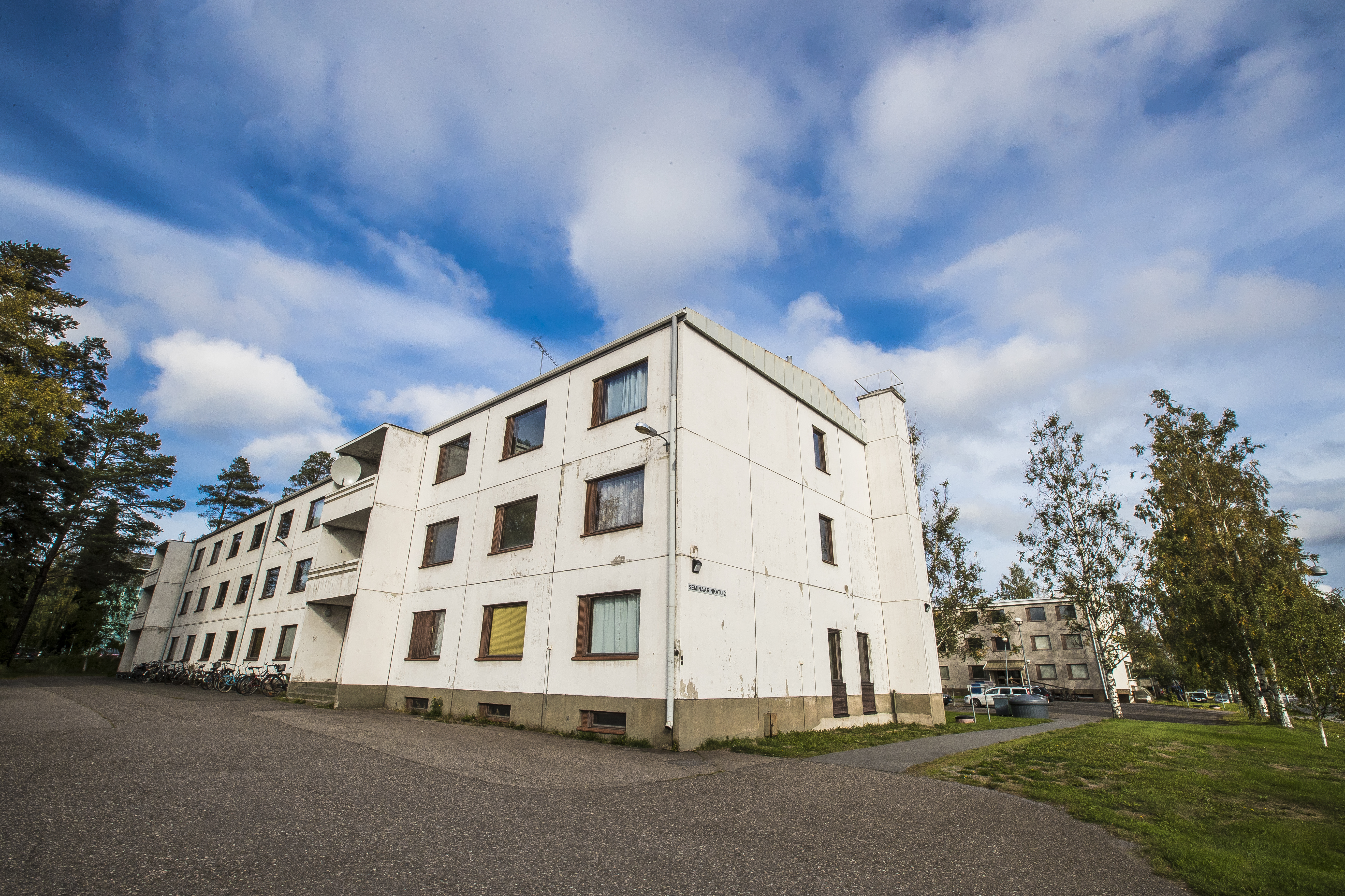 Seminaarinkadun kerrostalot
Kiinteistö Oy Kummatti