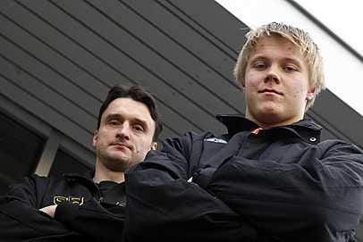 Kärppien juniori-ikäinen Mikael Granlund pelasi Suomen paidassa miehiä vastaan.