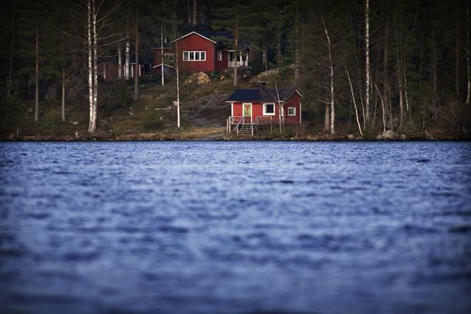 Vielä vajaa vuosi aikaa pistä omakotitalojen ja kesämökkien jätevesijärjestelmät ajan tasalle. KUVA: JARNO PELLINEN