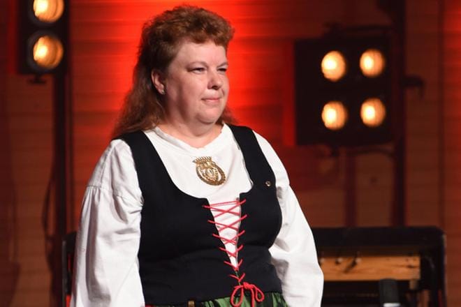 Kuortanelainen viulisti Anneli Aho on nimitetty mestaripelimanniksi. Kuva: Kimmo Känsälä