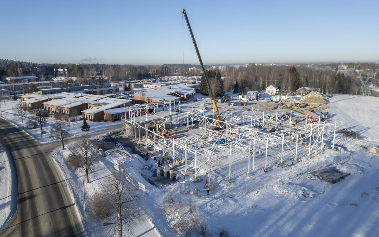 Koskenalantien varteen Huhtalan kaupunginosaan rakennetaan uutta K-Supermarkettia. Kauppa avataan loppuvuodesta.