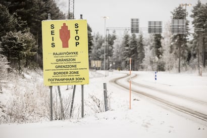 Sallan rajalle saapui maanantaina 35 turvapaikanhakijaa polkupyörineen Venäjältä – Petteri Orpo: hallitus valmistelee lisätoimia