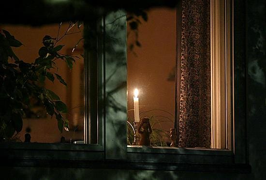 Pelastuslaitos muistuttaa huolellisesta tulen käytöstä joulun aikaan.