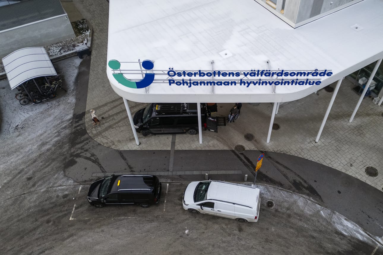 Pohjanmaan hyvinvointialueella on meneillään muuttoruljanssi. Nyt palveluille etsitään uusia, tilapäisiä toimitiloja myös ylitse kuntarajojen.