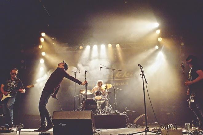 Rytmis Band Jam 2 juhlii Rytmikorjaamon klubikauden päättymistä.