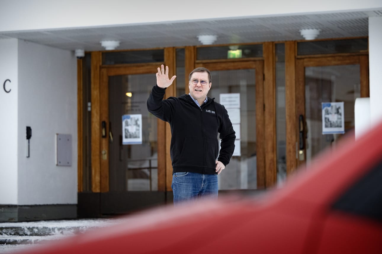 Seinäjoen, Ilmajoen ja Isonkyrön työllisyysalue kantaa nyt nimeä Työlakeus. Seinäjoen-palvelupiste muutti vuodenvaihteessa Framilta virastotalolle. – Vielä kun saadan kyltit ulos, niin kaikki löytävät perille, Seinäjoen työllisyysjohtaja Ilkka Rintala sanoo.