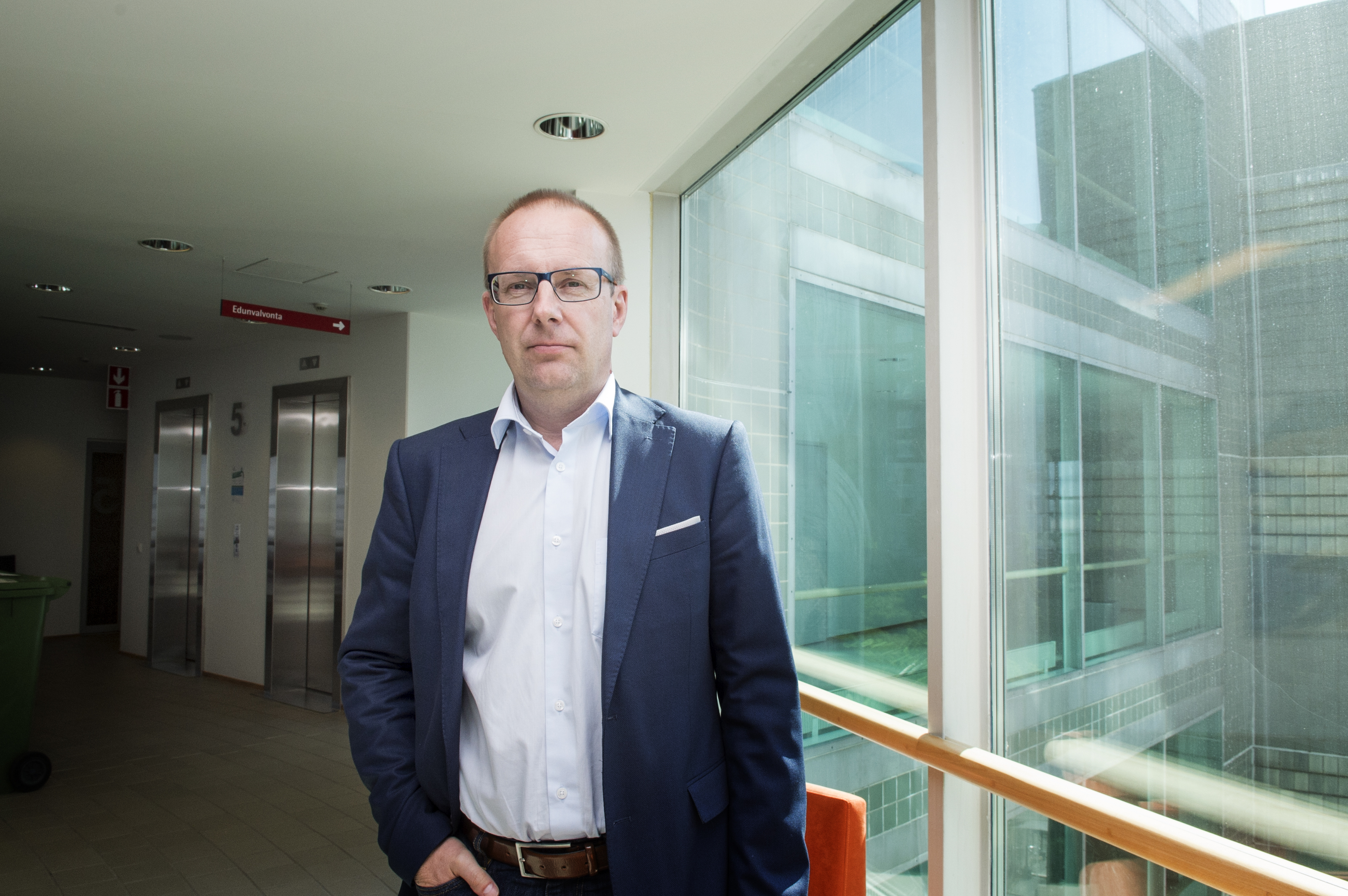 Jarkko Eloranta valittiin SAK:n johtoon tiistaina. Edellinen puheenjohtaja Lauri Lyly siirtyi eläkkeelle.
