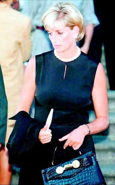 Yhä puheenaihe. Prinsessa Dianan kuolemaa puidaan oikeudessa. Arkistokuva on vuodelta 1997