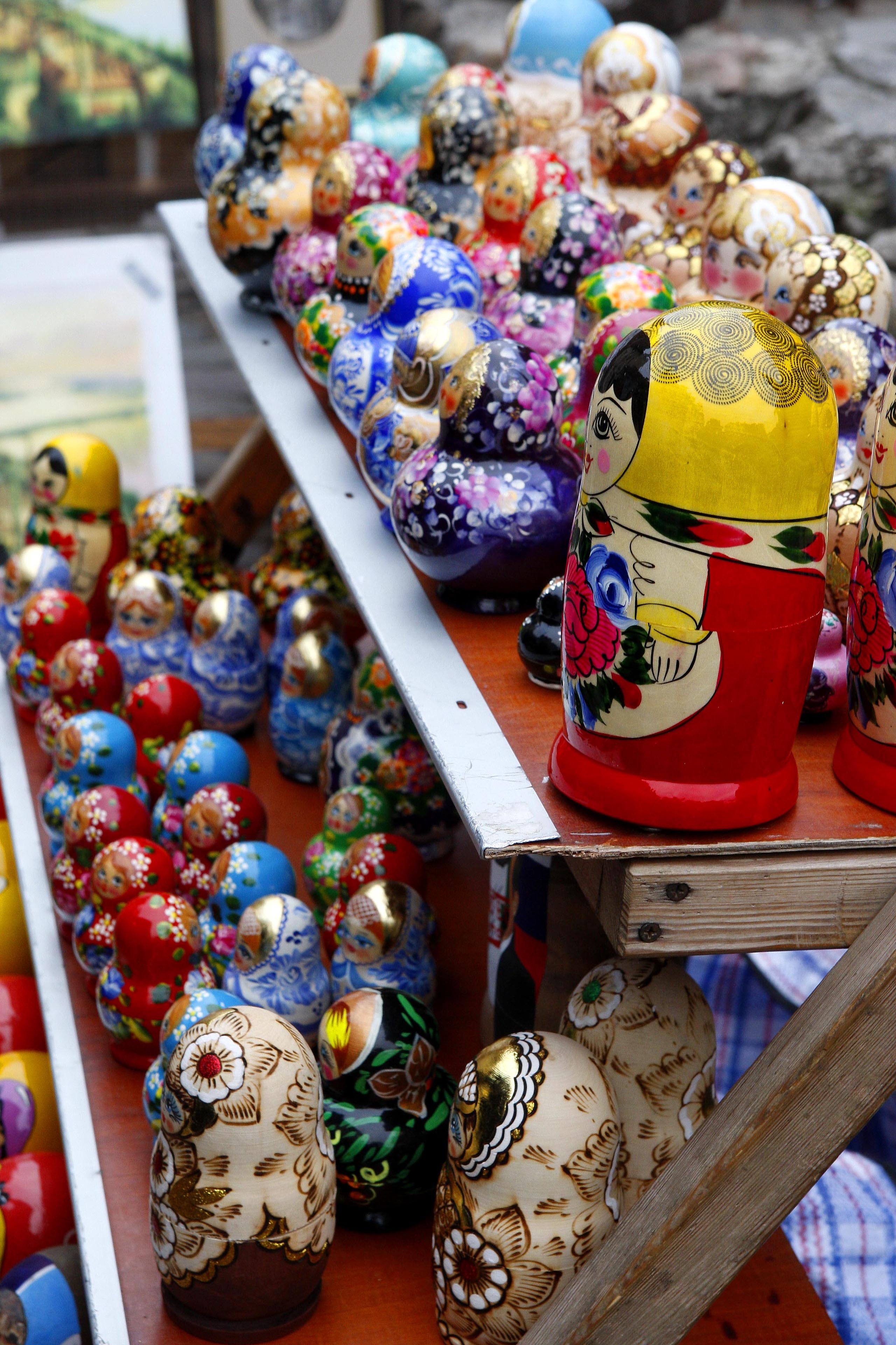 Tiedätkö, mitä maatuska-nuket viestivät? Marja Pirttijärven maatuska-kokoelma esillä Törmänhovilla maaliskuun ajan