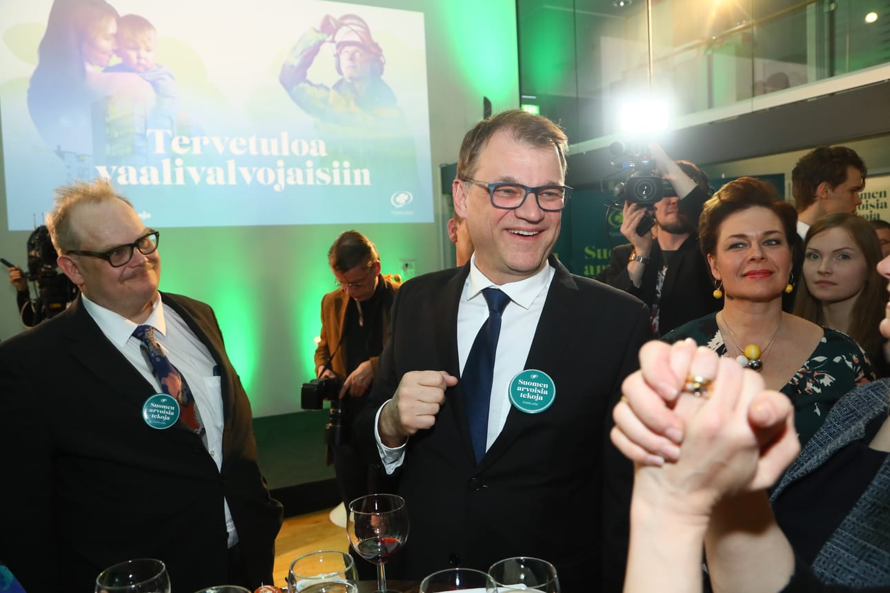 Juha Sipilä tunnusti tappion sunnuntai-iltana.