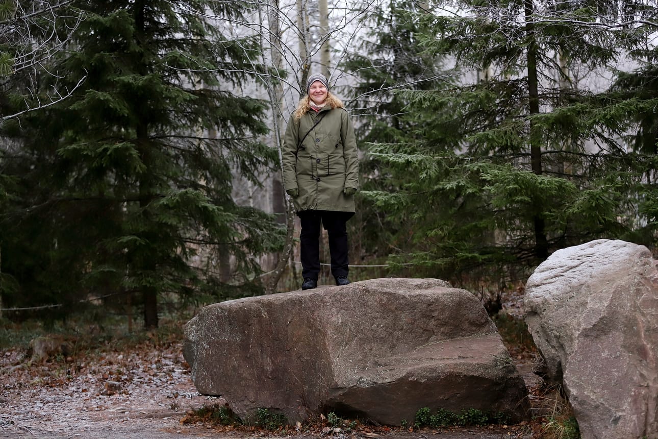 Jos saisi lisää tunteja vuorokauteen, Miia Lindström viettäisi entistä enemmän aikaa luonnossa lapsensa kanssa.