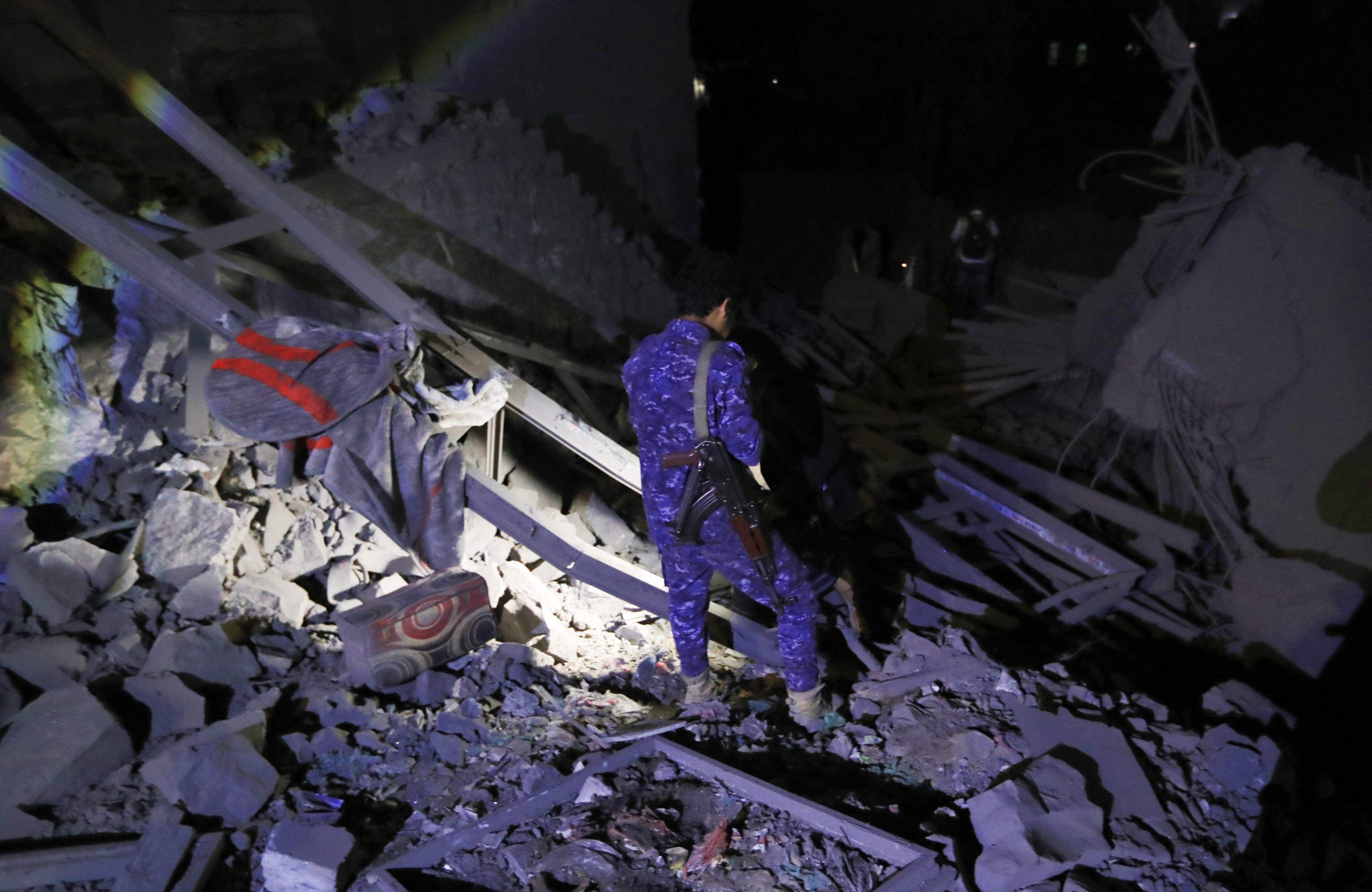 Jemenissä ainakin yksi kuoli Yhdysvaltain iskuissa, sanovat huthit