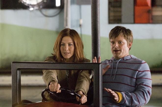 Uraohjus Sue (Jennifer Aniston) kohtaa Miken (Steve Zahn) draamakomediassa. KUVA: Ava