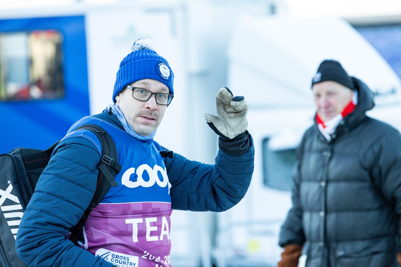 Olli Ohtonen on meritoitunut yliopistotutkijana ja hiihtovalmentajana.