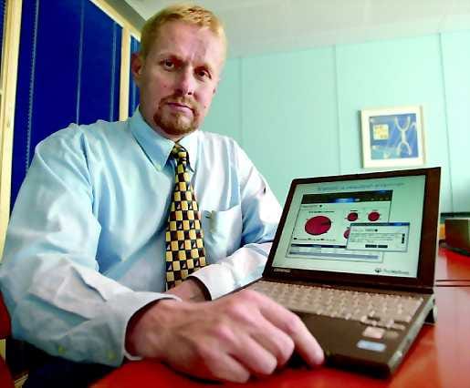 Iso säästö. Esimerkiksi sokeritauti aiheuttaa kymmenyksen Suomen terveydenhoitomenoista. Vääriltä arvoilta ja turhilta käynneiltä vältytään, kun internet välittää tiedot asiakkailta hoitajille ja päinvastoin, kertoo ProWellnessin toimitusjohtaja Markku E. Riipinen.
