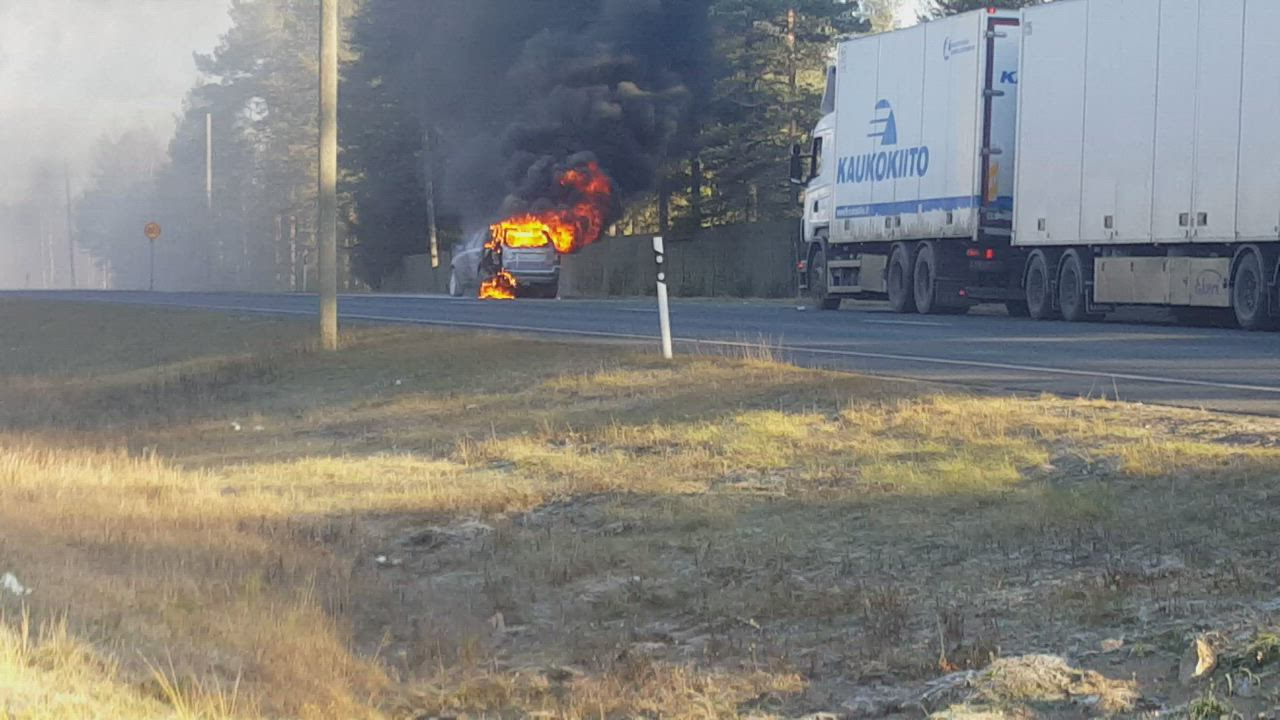 Autopalo Iissä