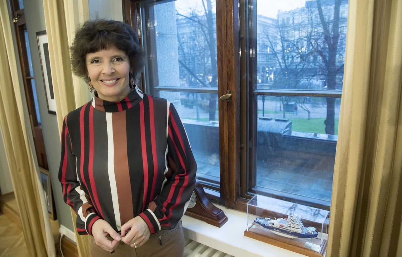 Keskustan kansanedustaja sekä liikenne- ja viestintäministeri Anne Berner vetäytyy politiikasta niin kuin hän on aiemmin linjannut.