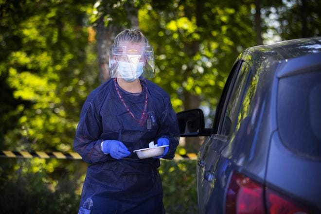 Liikenneasema Mäntyhovissa viikolla 38 asioineita kehotetaan tarkkailemaan oireitaan ja olemaan yhteydessä terveydenhuoltoon, jos koronaoireita ilmenee. ARKISTOKUVA: JARNO PELLINEN
