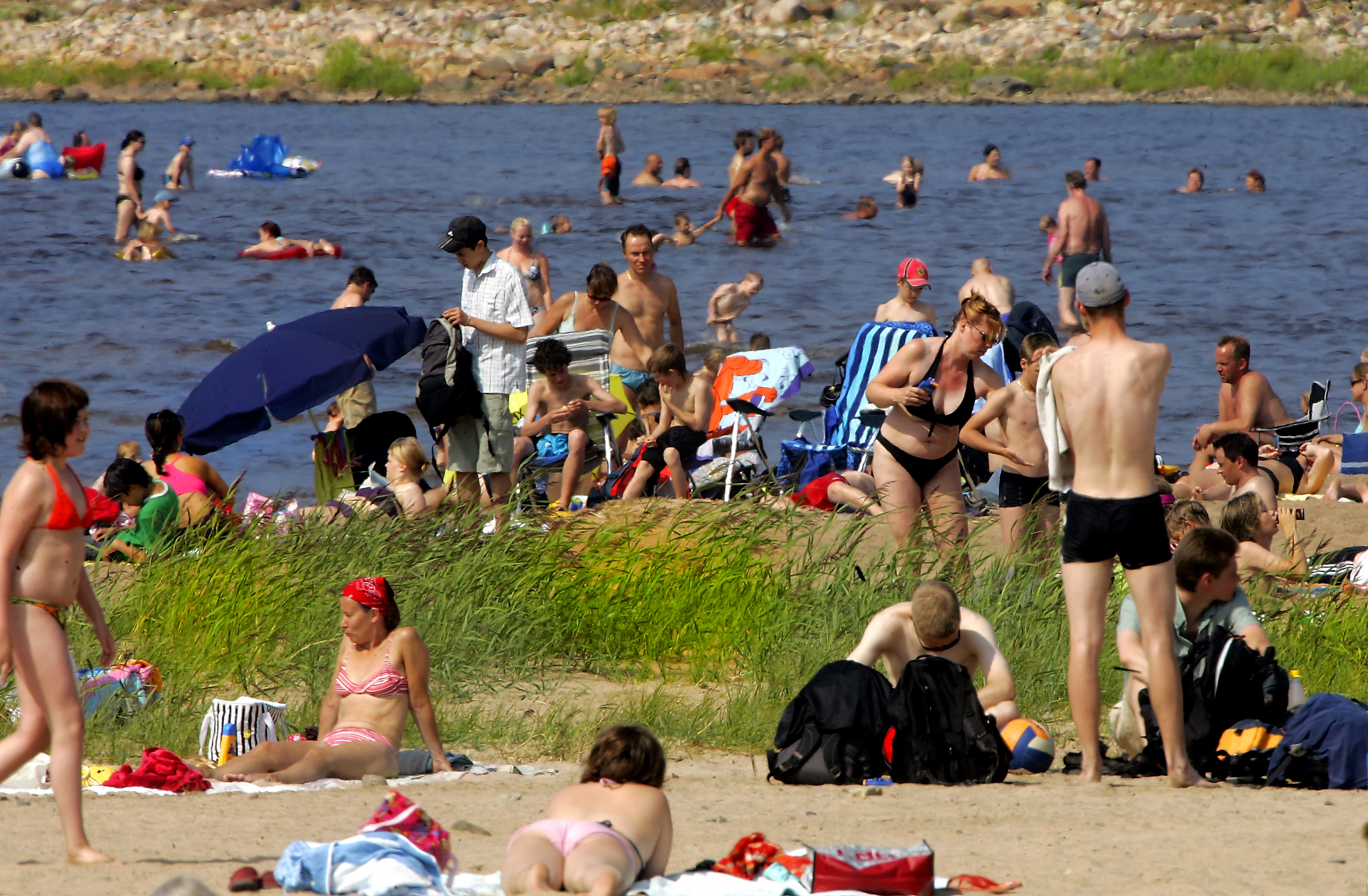 Pudasjärvellä kivuttiin sunnuntaina maakunnan lämpöennätykseen – lämmintä luvassa myös alkuviikoksi
