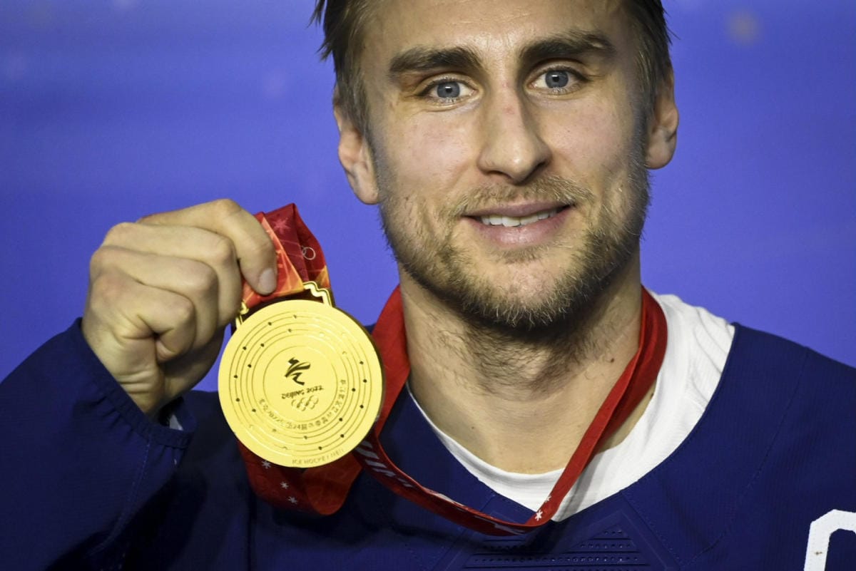 Valtteri Filppula sai Stanley Cup -mestaruuden rinnalle olympiakullan. Lehtikuva / Emmi Korhonen
