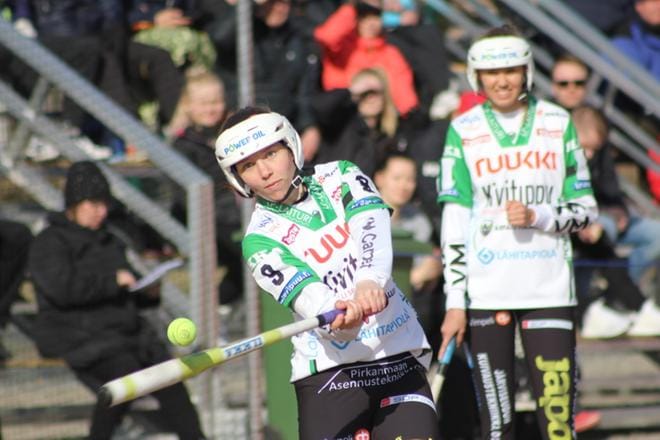 Riina Rantala iski Veikoille kaksi juoksua.