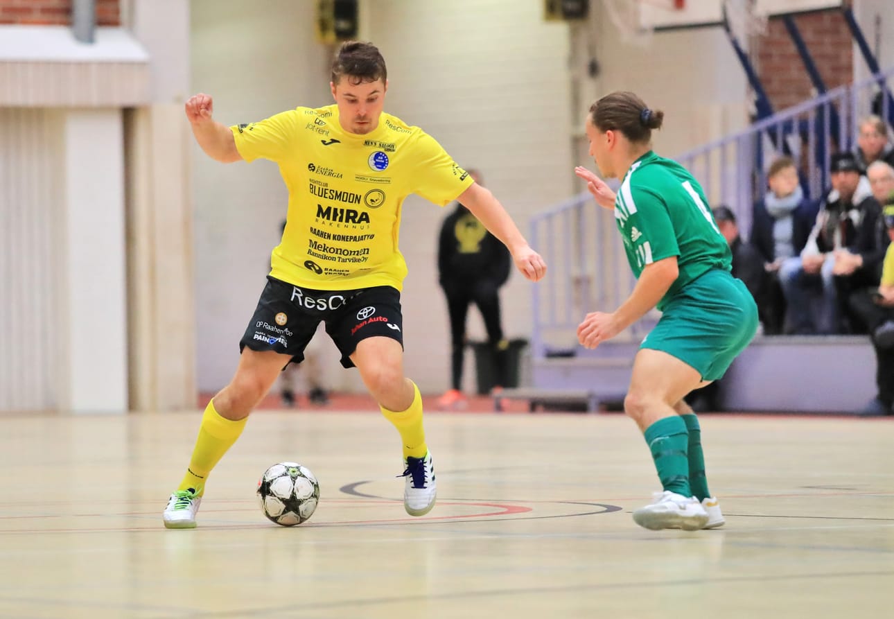AS Moon taipui vieraskentällä FC Kurepojille. Pudasjärveltä ei lähtenyt pisteitä mukaan Raaheen. Teemu Aittola antoi syötön Moonin ainoikaiseen osumaan.