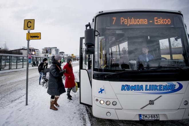 Seinäjoen paikallisliikenteen suurimmaksi käyttäjäryhmäksi nousivat työmatkustajat. Uusia vuoroja matkustajat toivovat erityisesti iltaan lisää.