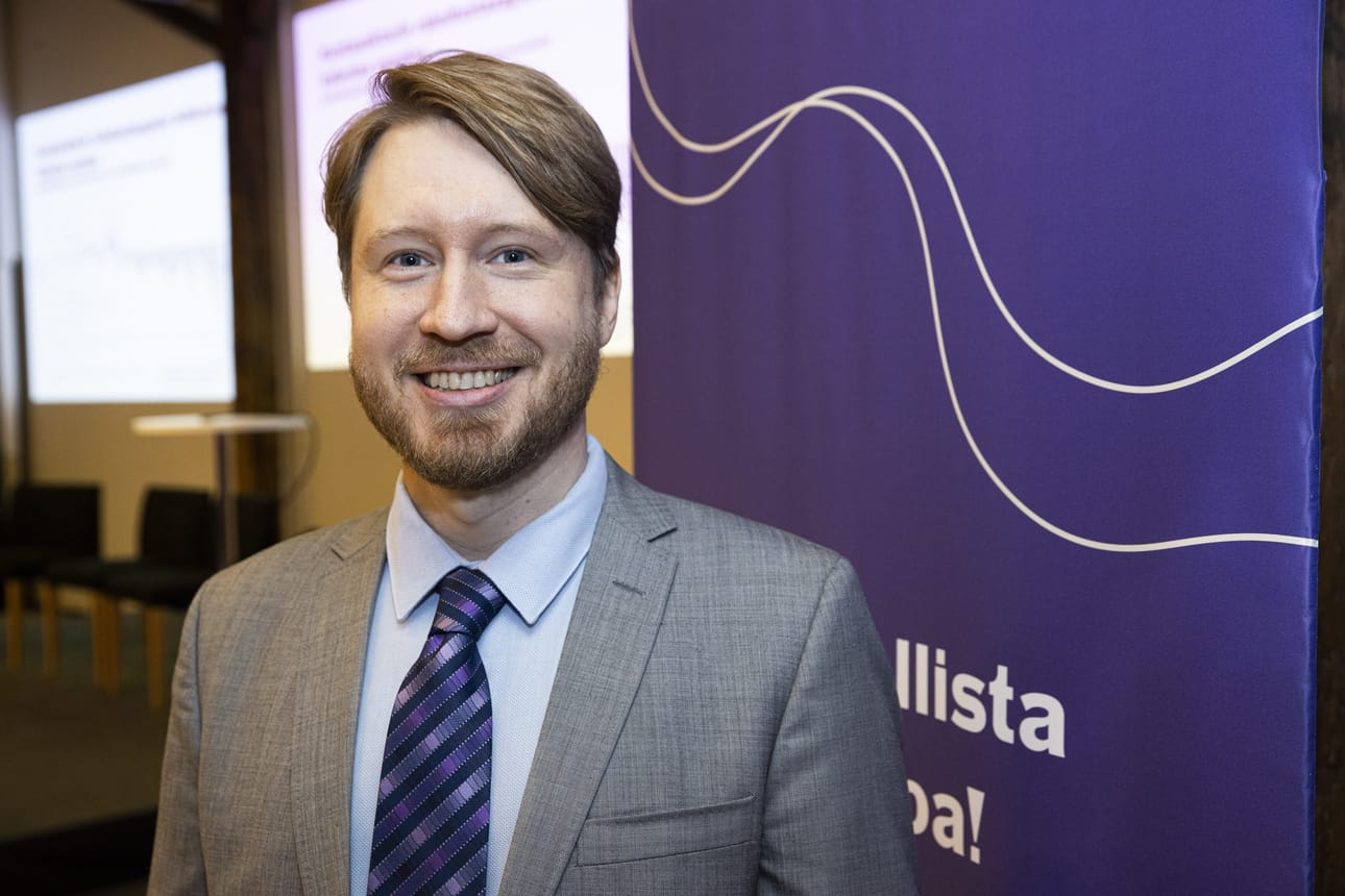 Kuntaliiton kehittämispäällikkö Mikko Mehtonen kertoo, että palkkatukeen tehdyt muutokset ovat tehneet siitä aiempaa vähemmän houkuttelevan.