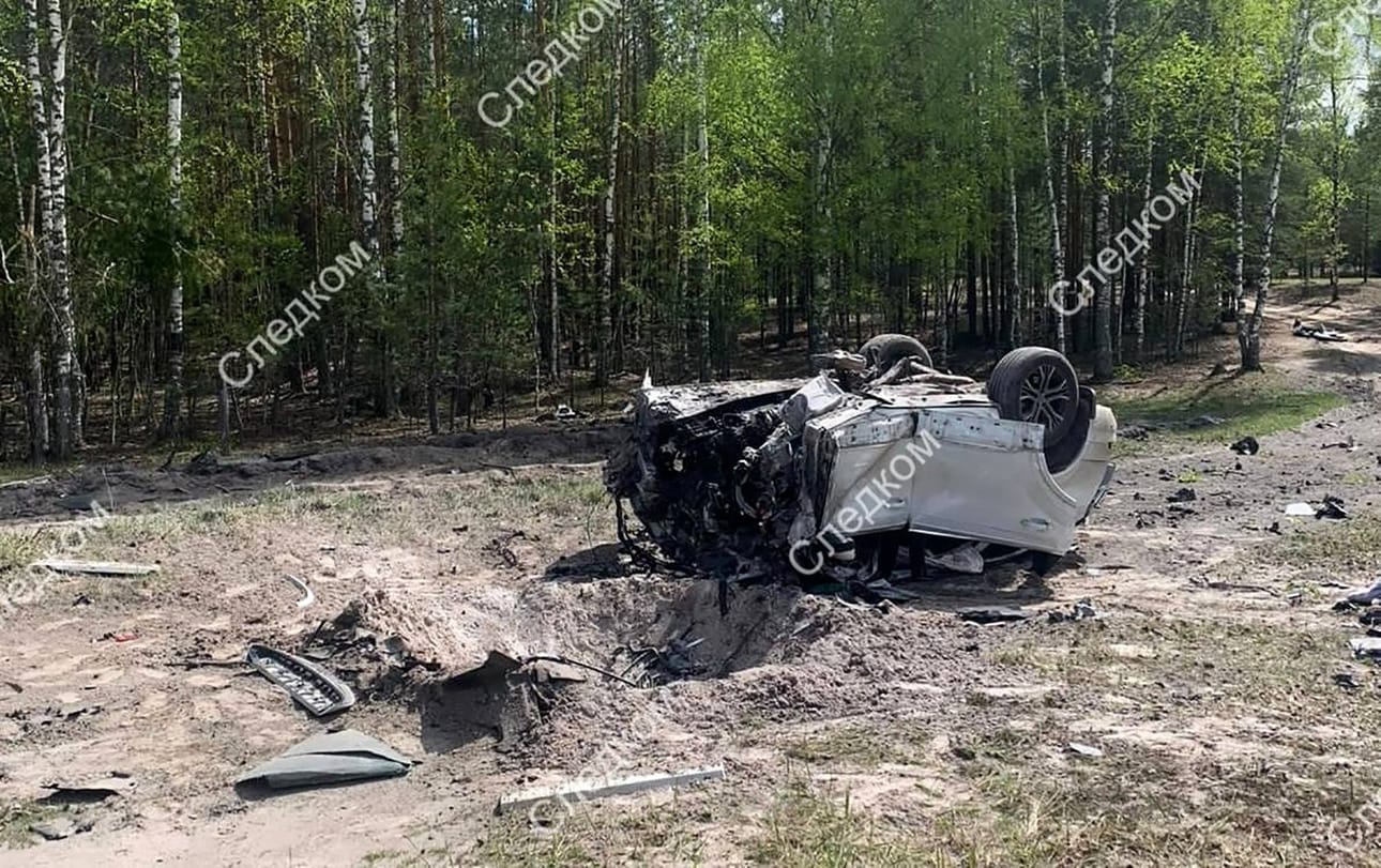 Venäläisen tutkintakomitean julkaisema kuva auton räjähdyspaikalta. AFP / LEHTIKUVA / HANDOUT