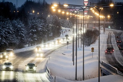 Liikennetehtävät ovat työllistäneet Lapin poliisia perjantaina ja lauantaina – joulun menoliikenteessä ei ole vältytty onnettomuuksilta