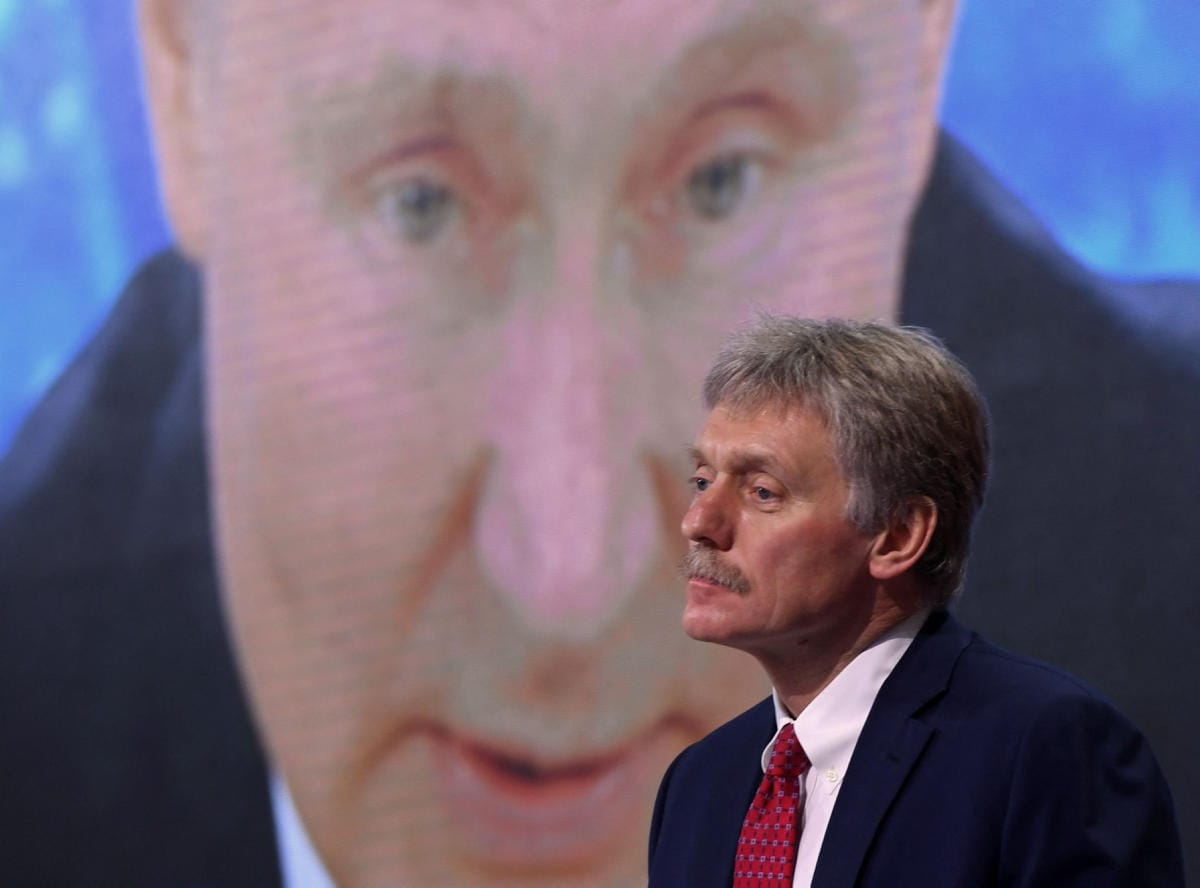 Venäjän presidentin Vladimir Putinin tiedottajaa Dmitri Peskovia hiillostettiin tiistaina uutiskanava CNN:n haastattelussa. Arkistokuva. LEHTIKUVA/AFP