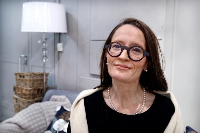 Petra Schulze Steinen tavoittelee paikkaa europarlamentissa. Tarkan vertailun jälkeen hän valitsi puolueekseen keskustan, koska pitää tärkeänä, että myös maaseudusta pidetään huolta. KUVA: JOUKO HÄNNINEN