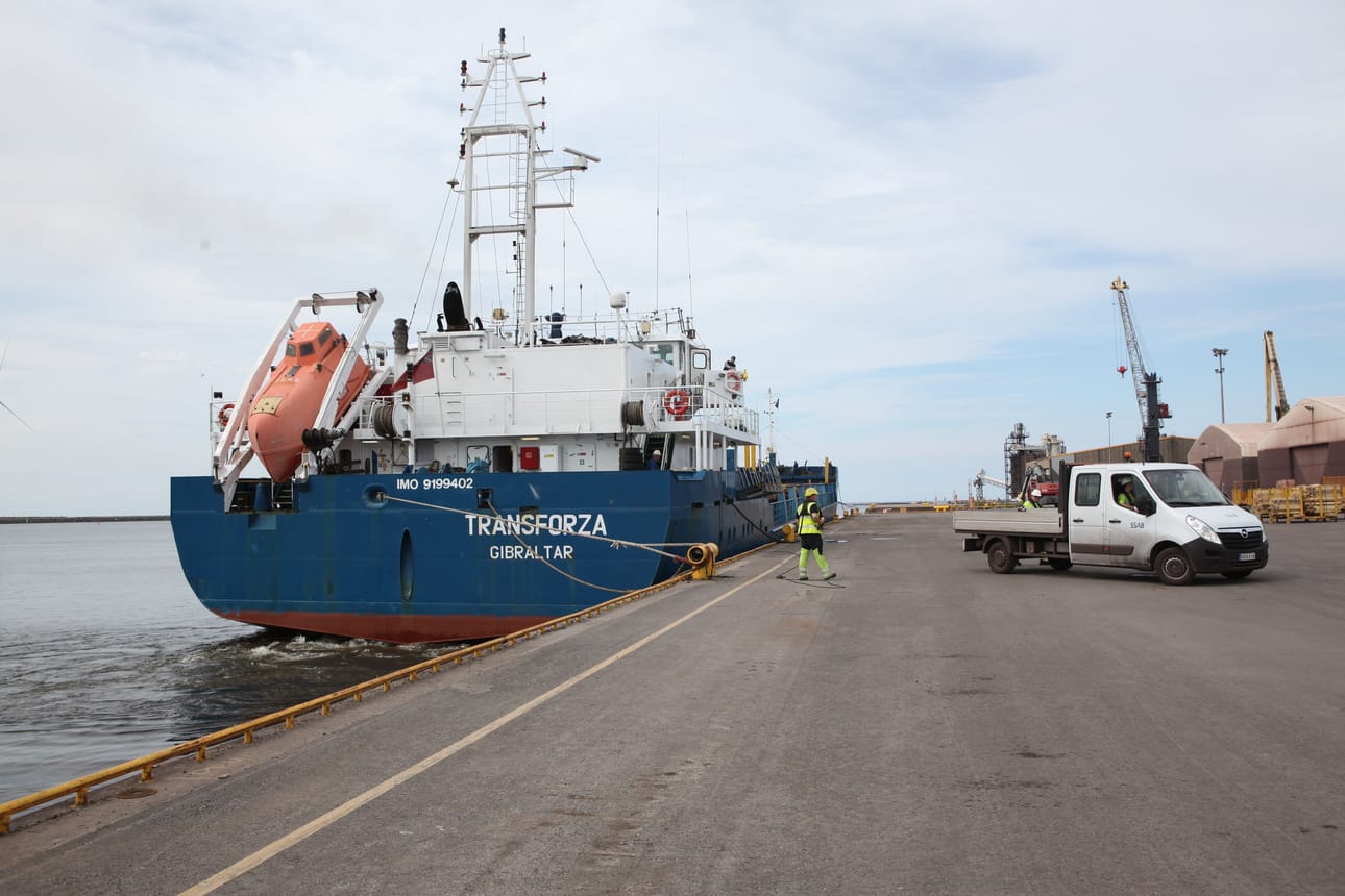 Puutavaraa ja haketta vietiin Raahen Satamasta yhteensä noin 197 600 kuutiometriä.