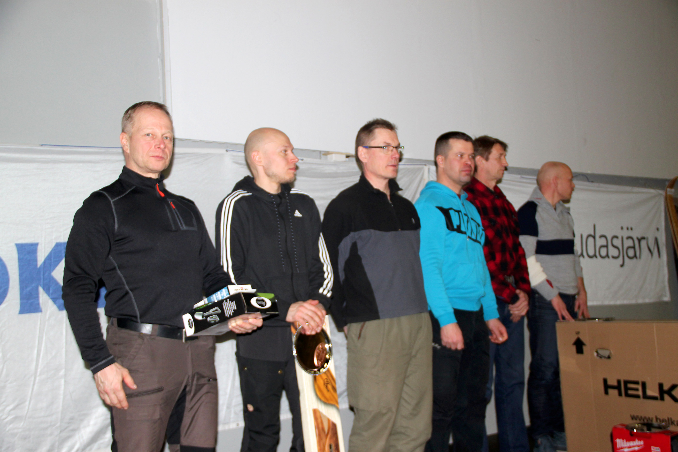 Lajin paikallisista Ohtosen veteraaneista maaliin pääsivät myös Pentti Kaijala ja Eero Honkanen sijoitukset olivat 24. ja 27.