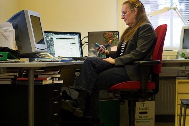 Professori Anita Nuopponen on työskennellyt pitkään Vaasan yliopistossa. KUVA: MINNA HIRVELÄ