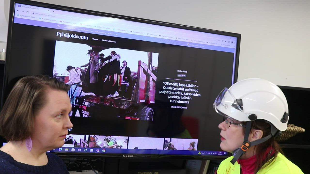 Kahen Kahavit 10.2.2023: Miksi Helillä on kypärä päässä?